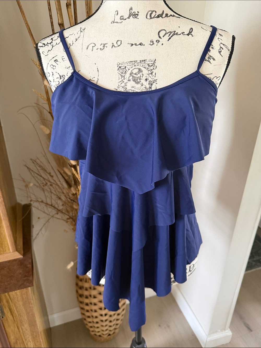 Ruffle baiting Suit Top In Deep Blue NWOT